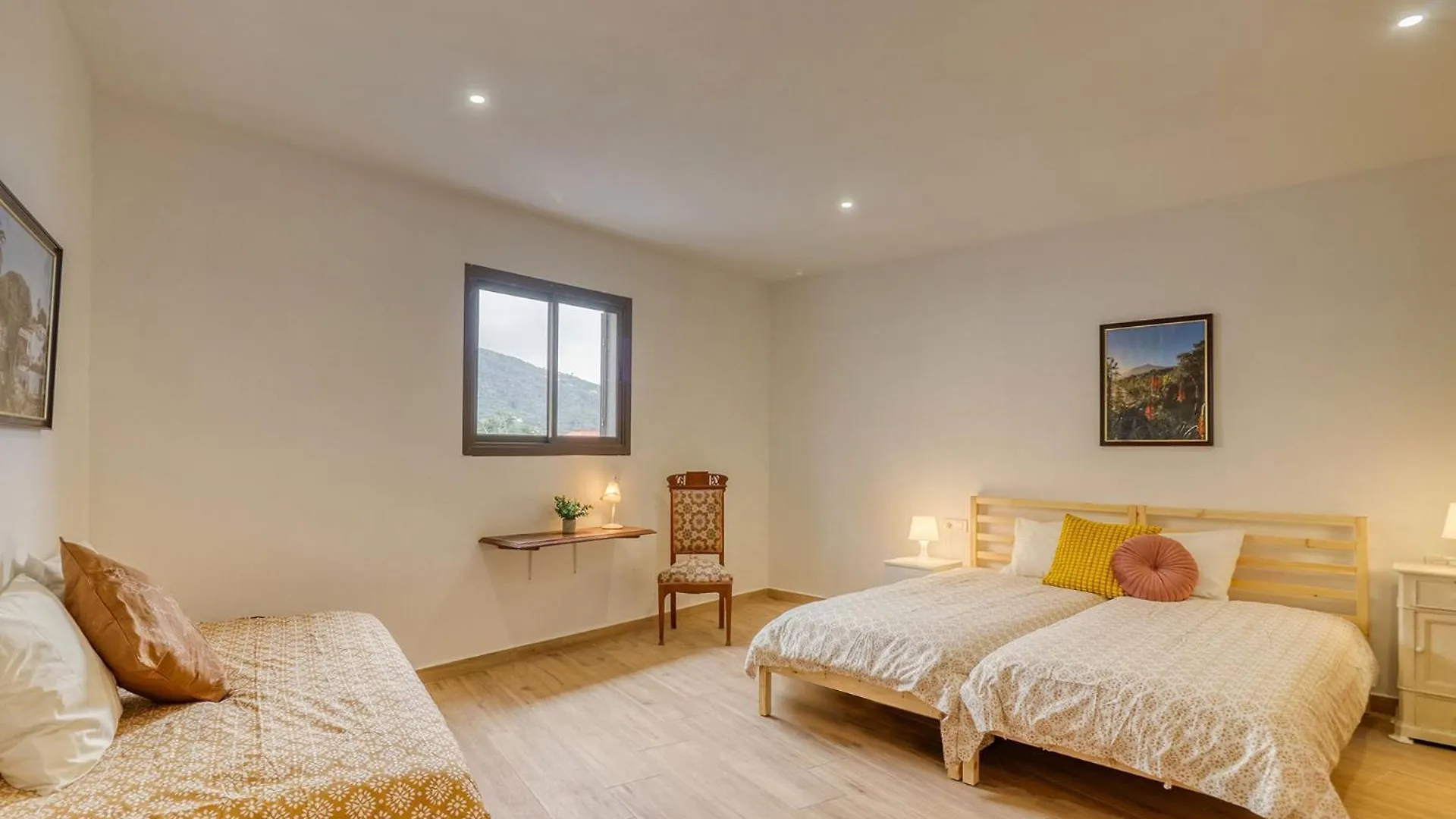 Spacious House With Bbq And Ocean Teide View, 10 Minutes From City Puerto de la Cruz  Espagne